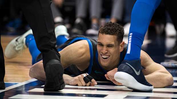 Dwight Powell 2