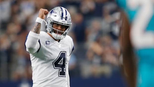 Dak Prescott Celebrates Against Miami