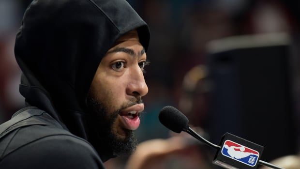anthony-davis-media-day.jpg