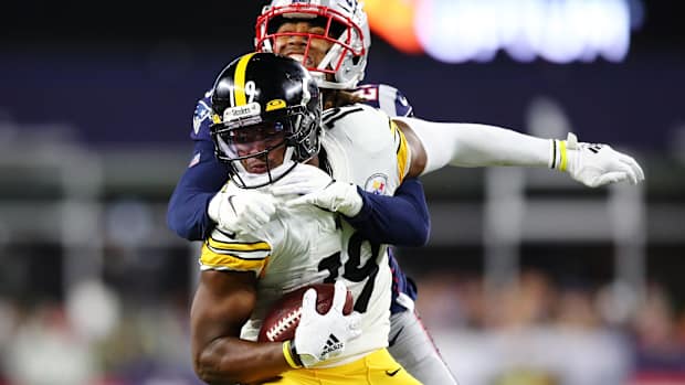 juju-smith-schuster-x-rays-negative.jpg