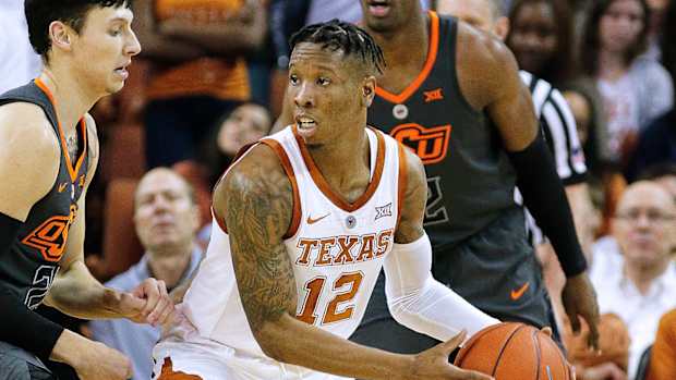 college-basketball-odds-best-bets-texas-kansas.jpg
