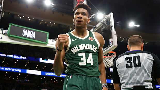 giannis_nba_playoffs_.jpg