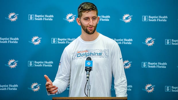 josh-rosen-dolphins-nfl-draft.jpg