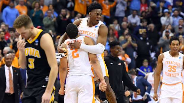 tennessee-iowa-sweet-sixteen-ncaa-tournament-march-madness.jpg