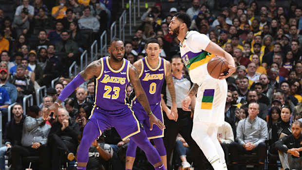 anthony_davis_lakers_.jpg