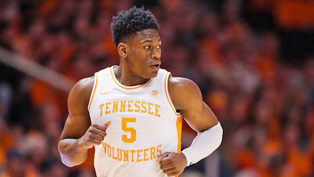 college-basketball-season-guide-tennessee-vols.jpg
