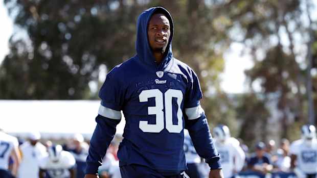 todd-gurley-rams-training-camp.jpg