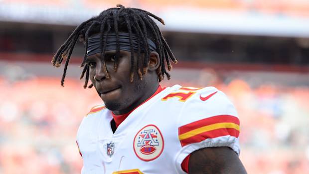 tyreek-hill-fiancee-audio-son-broken-arm.jpg