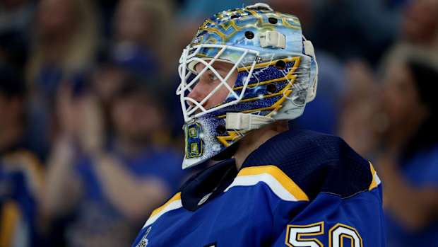 blues-jordan-binnington-game-4-scf.jpg