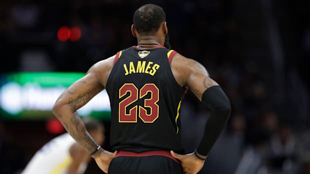 lebron-james-free-agent-nba.jpg