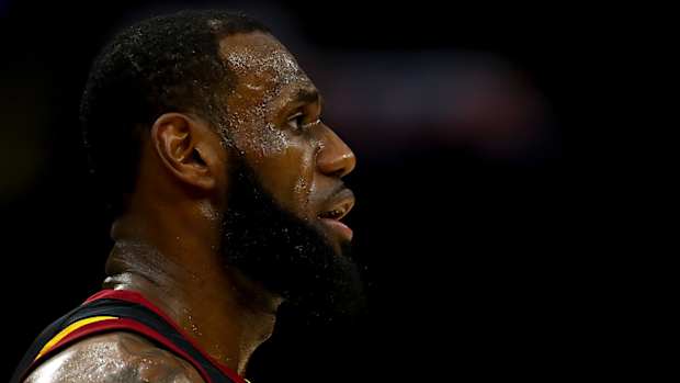 lebron-james-free-agency-decision-cavaliers.jpg