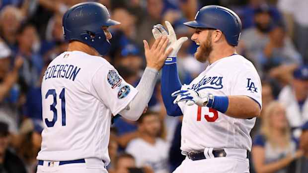 muncy-pederson-dodgers-game-1.jpg
