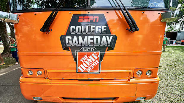 espn-college-gameday-2018-locations.jpg