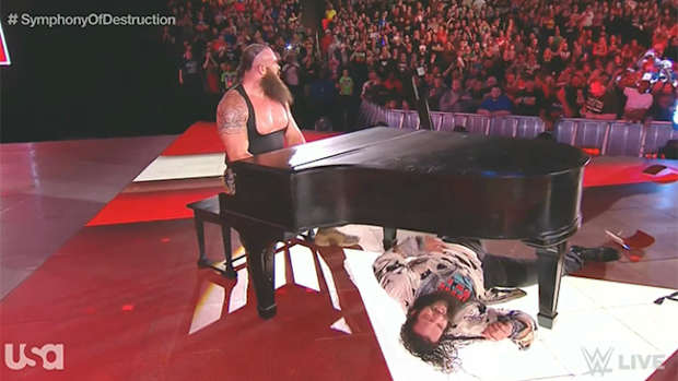 braun-strowman-piano.jpg