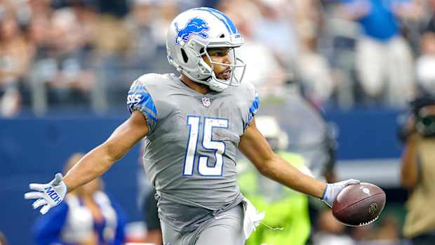 golden-tate-week-8-buy-sell-hold.jpg