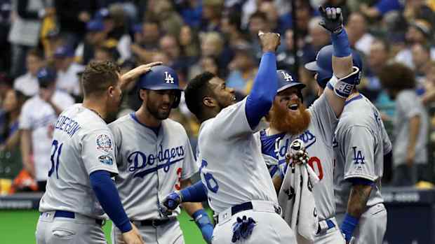 dodgers-brewers-nlcs-game2-final.jpg