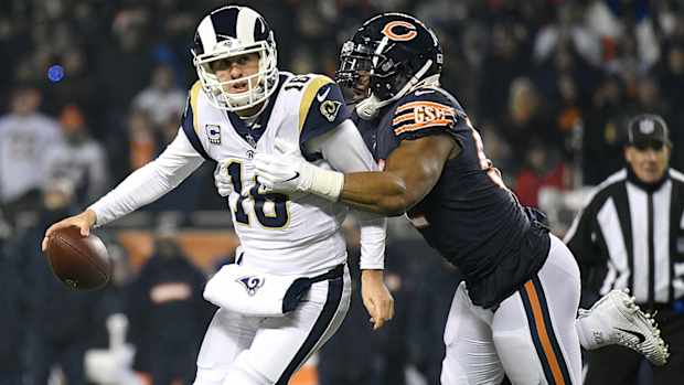 jared-goff-khalil-mack-bears-rams-nfl-week-14-sunday-night-football.jpg