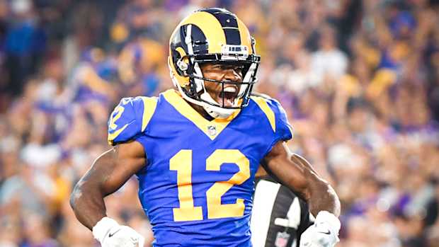 brandin-cooks-week-6-training-room.jpg