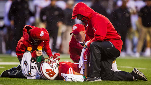college-injuries-price-lead.jpg