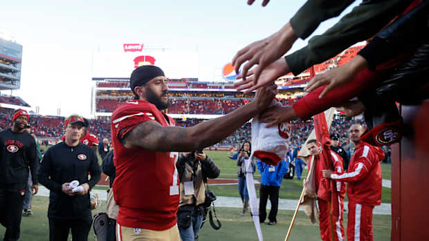 colin-kaepernick-meals-on-wheels.jpg