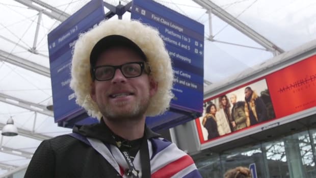 uk-fan-3.jpg