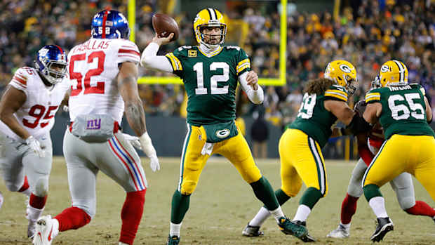aaron-rodgers-packers-giants-wild-card.jpg