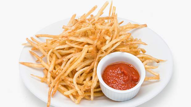 shoestring-fries.jpg