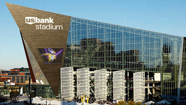 us-bank-stadium-bird-killing.jpg