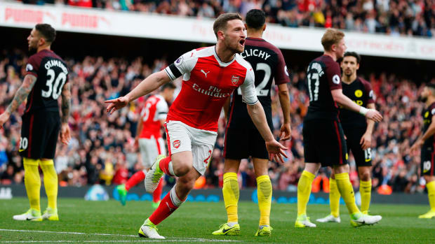 city-arsenal-shkodran-mustafi-.jpg