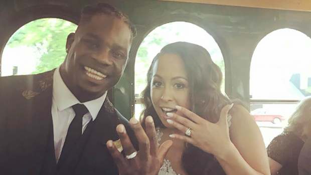 sean-weatherspoon-nfl-four-weddings-seven-weeks.jpg