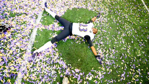 ravens-snow-angel-confetti.png