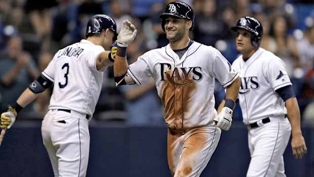 kevin-kiermaier-evan-longoria-rays.jpg