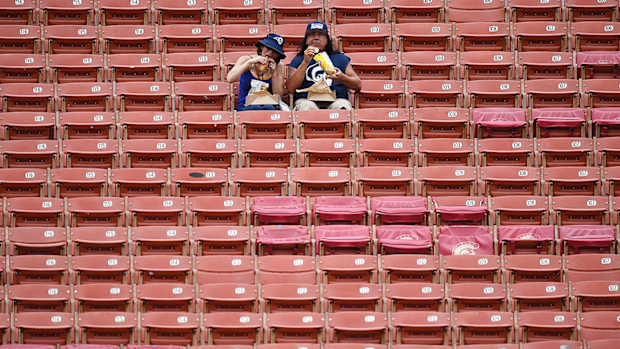 los-angeles-rams-stadium-attendance.jpg