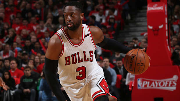 dwyane-wade-player-option-bulls-2018.jpg