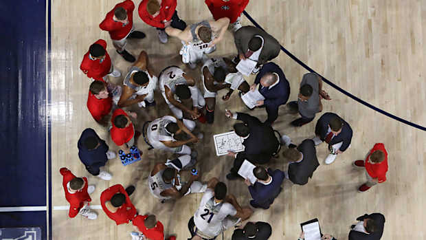 sean-miller-arizona-1300-coach-year-candidates.jpg