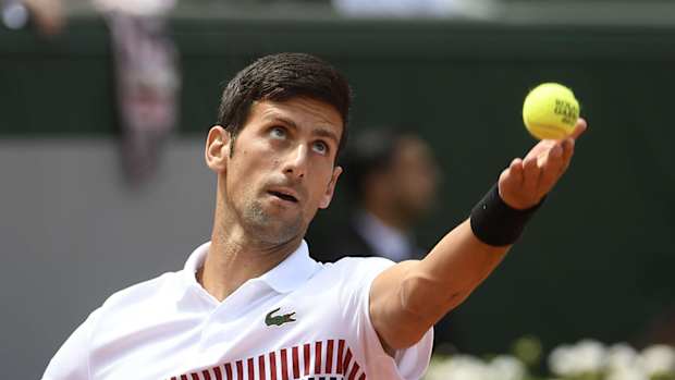 novak-djokovic-roses-women-locker-room.jpg
