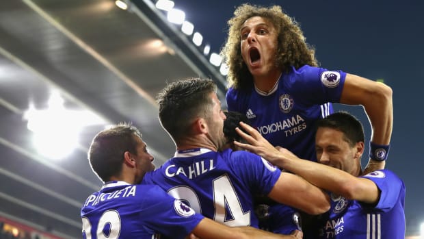 chelsea-team-celebration.jpg