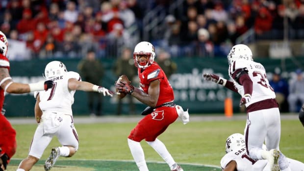Is Lamar Jackson ready to make the leap? With a year of experience, Louisville's QB poised to lead a contender