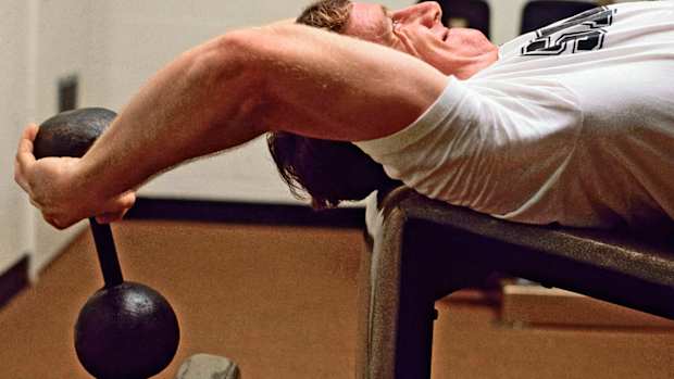 archie-manning-workout-lede_0.jpg