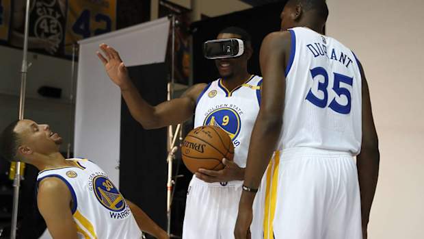 nba-virtual-reality-warriors.jpg
