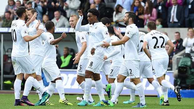 swansea-city-squad-bob-bradley.jpg