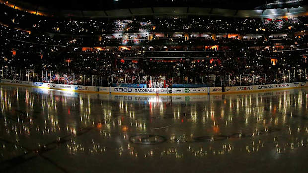 NHL-arena-Eliot-J-Schecter.jpg