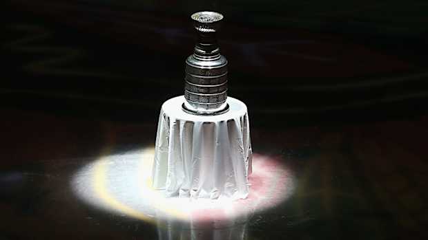 Stanley-Cup-Jonathan-Daniel_0.jpg