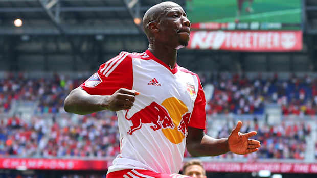 bradley-wright-phillips-golden-boot.jpg