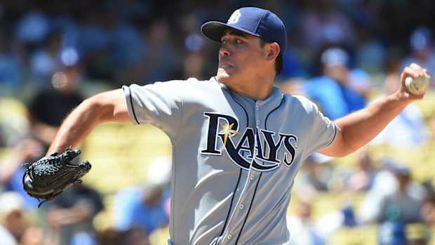 matt-moore-giants-rays-football-trade.jpg
