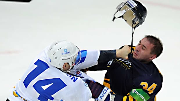KHL-fight-Getty-Images.jpg