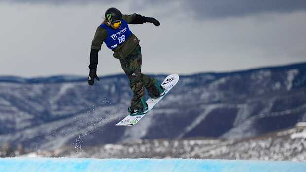 sage-kotsenburg-snowboarding-big-air-fenway-x-games-aspen-960.jpg