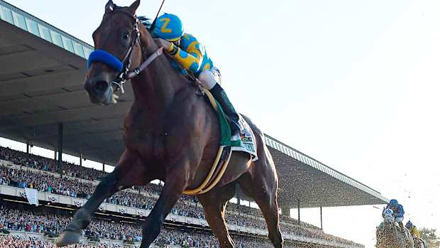 american pharoah belmont stakes triple crown.jpg