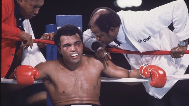 muhammad-ali-larry-holmes.jpg