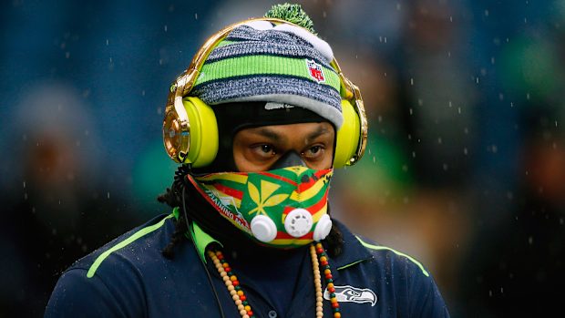 marshawn-lynch-training-mask-960.jpg